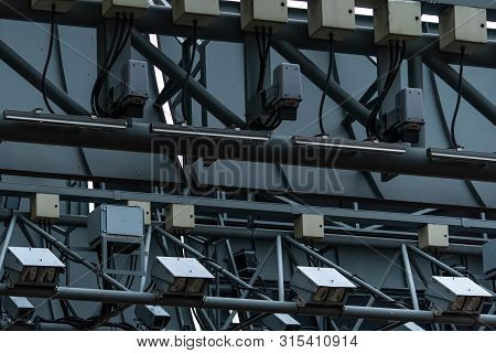 Electronic Road Pricing (erp) Or Electronic Toll Collection In Singapore To Manage Traffic By Way Of