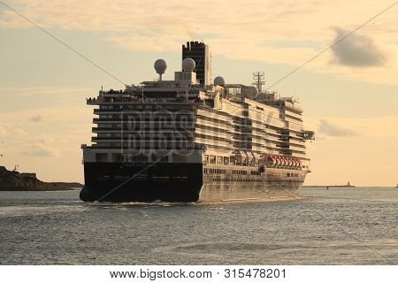 Ijmuiden, The Netherlands - July 7th 2019: Ms Nieuw Statendam Operated By Holland America Line Leavi