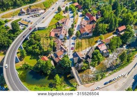 Croatia, Rastoke, Village Near Slunj In Croatia, Old Water Mills On Waterfalls Of Korana River, Beau