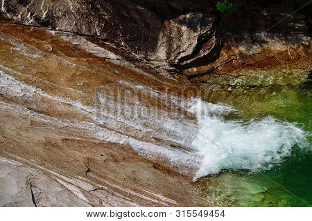 Diamond Mountains. Dprk. Mt.kumgang Trekking Route. Singye Stream Between Rocks. North Korea