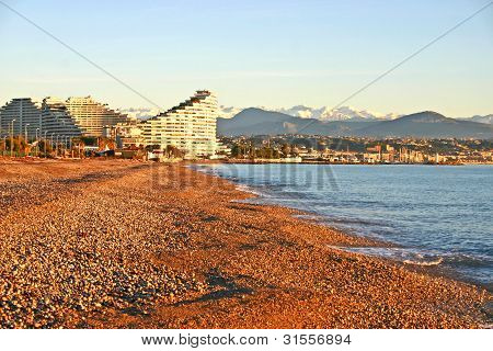 Strand in Antibes, Frankreich