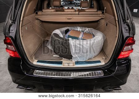 Novosibirsk, Russia - July 12, 2019:  Mercedes-benz M-class Ml63 Amg, Close-up Of The Open Trunk, Fr