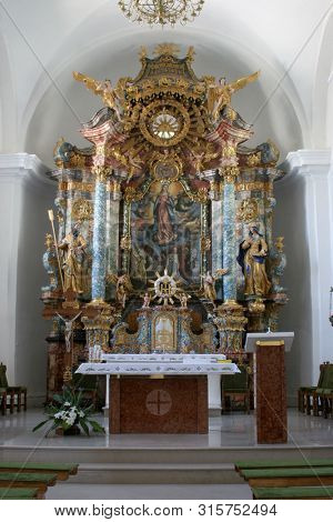 KLOSTAR IVANIC, CROATIA - SEPTEMBER 25, 2011: Main altar in the Church of the Assumption of the Virgin Mary in Klostar Ivanic, Croatia