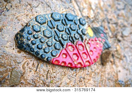 Mountain Boot Rest In The Ground