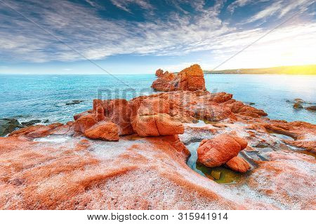 Awesome  View Of Red Rocks Called 