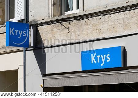 Bordeaux , Aquitaine France - 03 29 2021 : Krys Optic Logo Blue And Text Sign On Optician Medical Sh