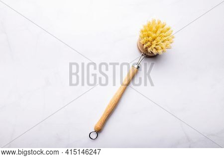 Eco Friendly Plant Based Cleaning Brush, Bamboo Kitchen Scrub Brush. Zero Waste Food Cleaning, Plast