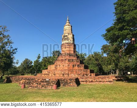 Phra That Ya Khu Temple, Ancient Town Of Fa Daed Song Yang In Kalasin, Thailand.