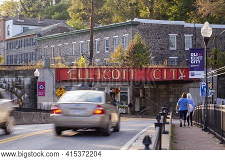 Ellicott City, Md, Usa 10/07/2020: Welcome To Ellicott City Sign Written In Large Capital Letters On