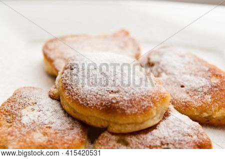 Homemade Banana Pies With Flour