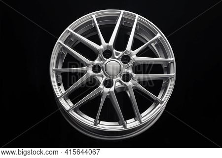 Sport Lightweight Alloy Wheel, Spokes And Rim Front View