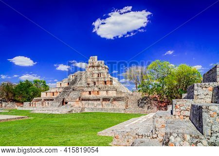 Edzna, Mexico. Yucatan Mayan Precolumbian Ruins. Pyramid Of The Five Floors And Gran Acropolis. Famo