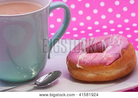Té y un Dougnut