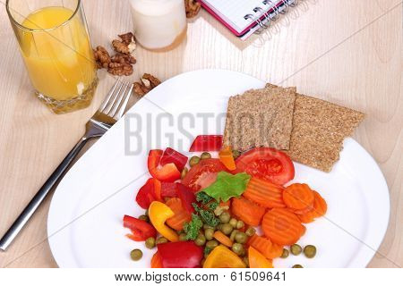 Easy fitness food to sustain shape in form 