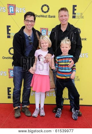 LOS ANGELES - NOV 17:  Dan Bucatinsky, Don Roos, Jonah Bucatinsky and Eliza Bucatinsky arrives to the P.S. Arts Express Yourself 2013  on November 17, 2013 in Santa Monica, CA                