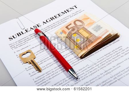 Sublease agreement with Euro notes golden key and pen