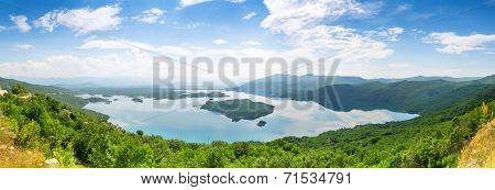 Slansko Jezero, Montenegro