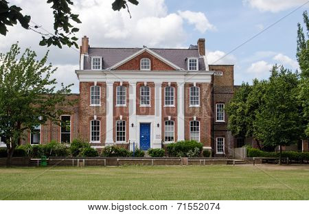 Twyford School, London