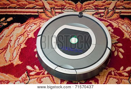 Robotics - The Automated Robot The Vacuum Cleaner.