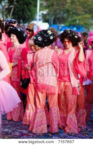 Cypern karneval, Full av färger och roliga