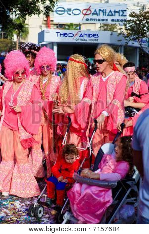 Cypern karneval, Full av färger och roliga