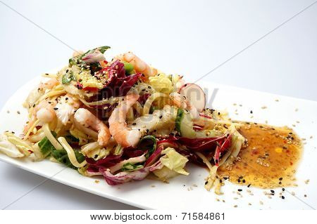 Delicious Summer Prawn And Noodles Salad