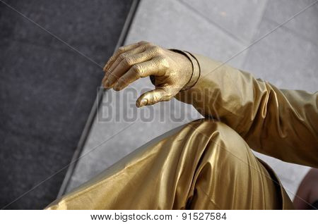 Street Performer, Living Statue In Golden Costume
