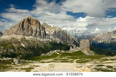 Cinque Torri, rock formation in the Dolomites