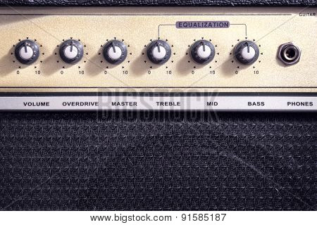 Guitar amplifier