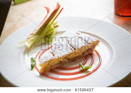Rhubarb cake