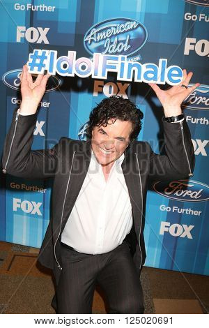 LOS ANGELES - APR 7:  Scott Borchetta at the American Idol Finale Press Room at the Dolby Theater on April 7, 2016 in Los Angeles, CA