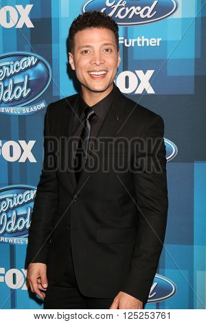LOS ANGELES - APR 7:  Justin Guarini at the American Idol FINALE Arrivals at the Dolby Theater on April 7, 2016 in Los Angeles, CA