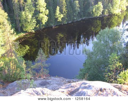 Pohled na jezero Clear