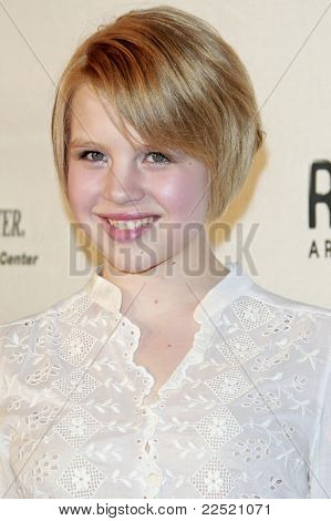 LOS ANGELES - 14 Juni: Sofia Vassilieva an der Rock-N-Reel-Veranstaltung statt, in den Culver Studios in Los Angele