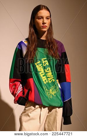 Ukrainian Fashion Week Fw18-19: Collection By Ksenia Schnaider