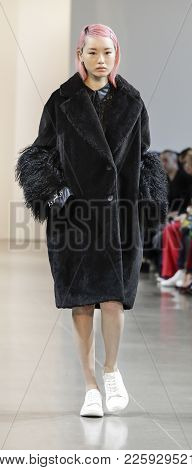 Noon By Noor Fw 2018