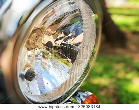Chromed Headlamp Of A Motorcycle, Stylish Classic Chrome-plated Motorcycle Headlight