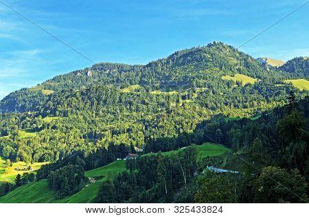 Klewenalp Apline Peak Above The Beckenried Settlement And Lake Lucerne Or Vierwaldstaetersee Lake (v