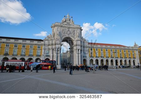 Lisbon, Lisbon, Portugal - December 8 2018: Urban Atmosphere In Lisbon Commercio Square With People 