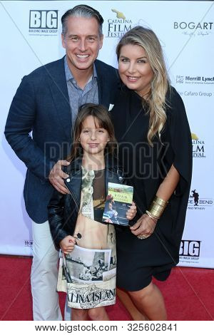 LOS ANGELES - SEP 27:  Kurt Mikinski, Brinkley Miklinski, Lauren Jolliffe at the 2019 Catalina Film Festival - Friday at the Catalina Bay on September 27, 2019 in Avalon, CA