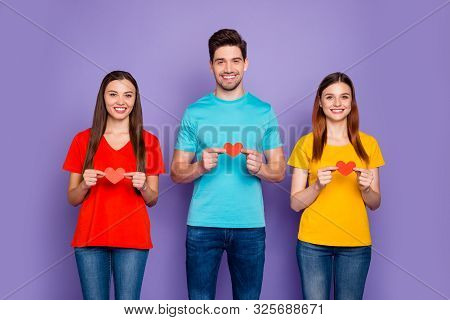 Photo Of Three Group Holdings Little Paper Card In Hands Showing You Their Love Isolated Violet Back