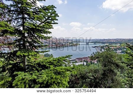 Eyup,istanbul,turkey-june 9,2019. Pierre Loti Hill Located In Eyup District Of Fatih On European Sid