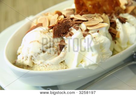 Ice Cream Sundae
