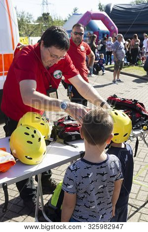 Corby, U.k. September 14, 2019 - British Fire Engine Open Day Family Event At Fire Station In Corby