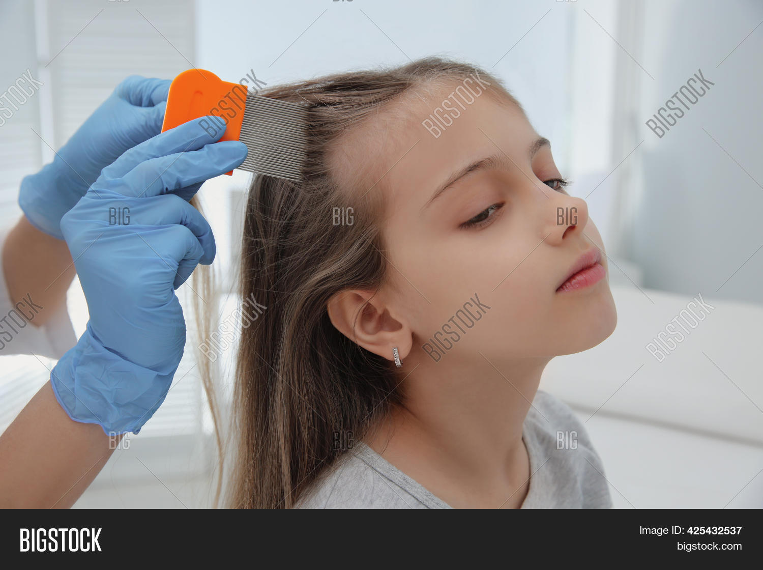 Doctor Using Nit Comb Image & Photo (Free Trial) Bigstock