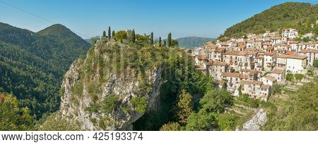 Peille, One Of The Most Beautiful Hilltop Villages On The Côte D'azur.