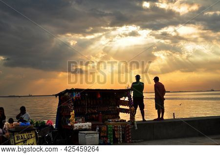 Small Local Shop Of Philippine People Sale Product To Filipino People And Foreign Travelers With Sun