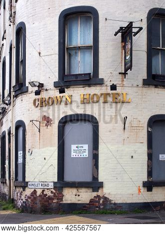Leeds, West Yorkshire - 17 June 2021: The Derelict Crown Hotel Soon To Be Redeveloped As Part Of The