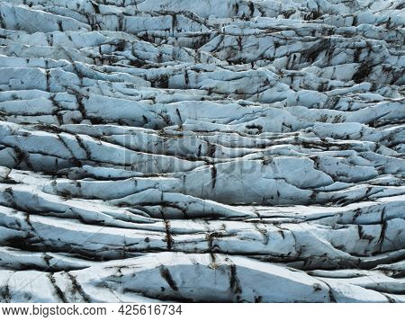 View of SvÃ­nafellsjÃ¶kull glacier, Iceland