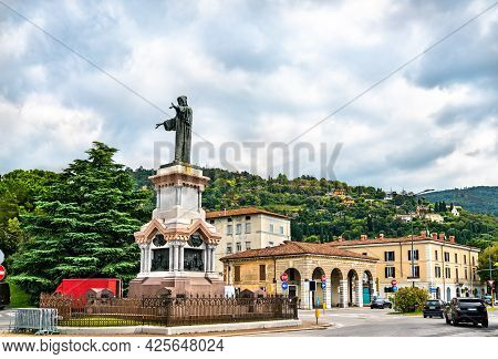 Monument To Arnold Of Brescia In Brescia - Lombardy, Italy